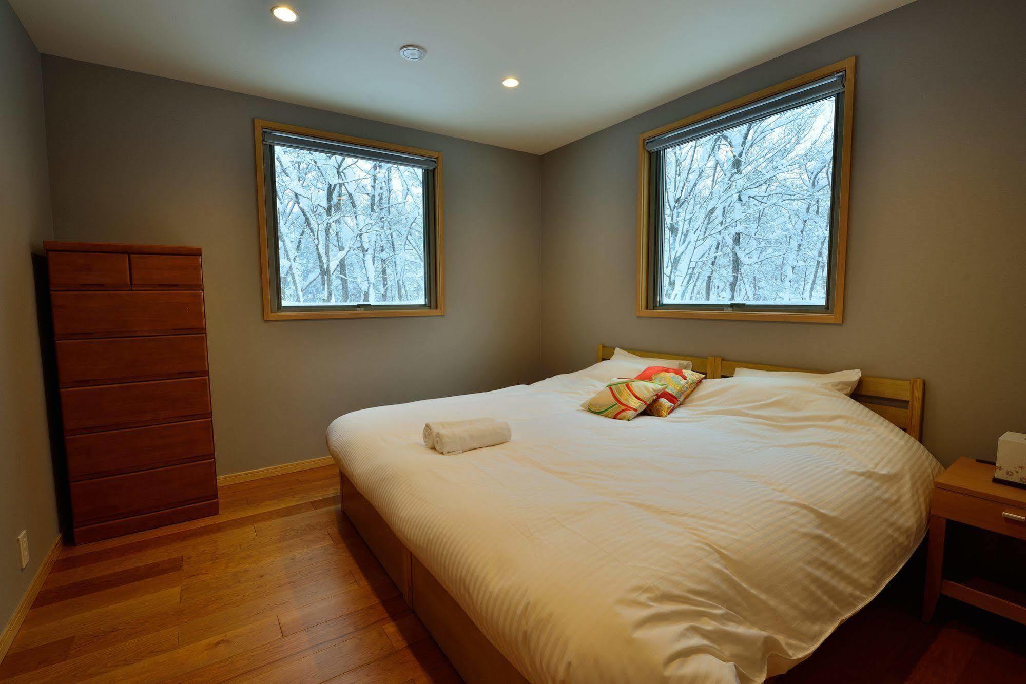Bluebird Chalets By The Hakuba Collection Exterior photo